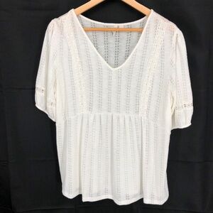 Cato Womens Top Size L White Peplum Lace Blouse Puff Sleeve Sheer Soft V Neck